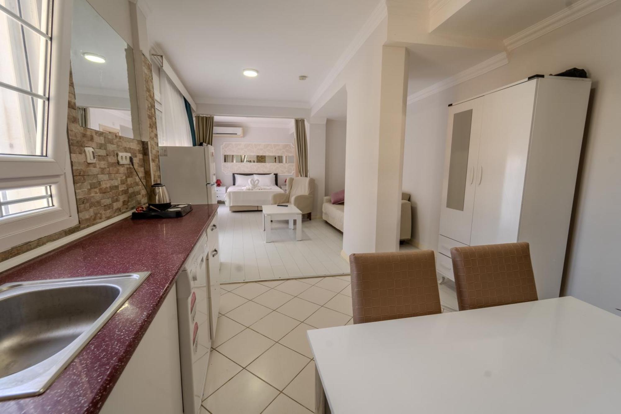 Mia Hill Suites Bodrum Exterior foto