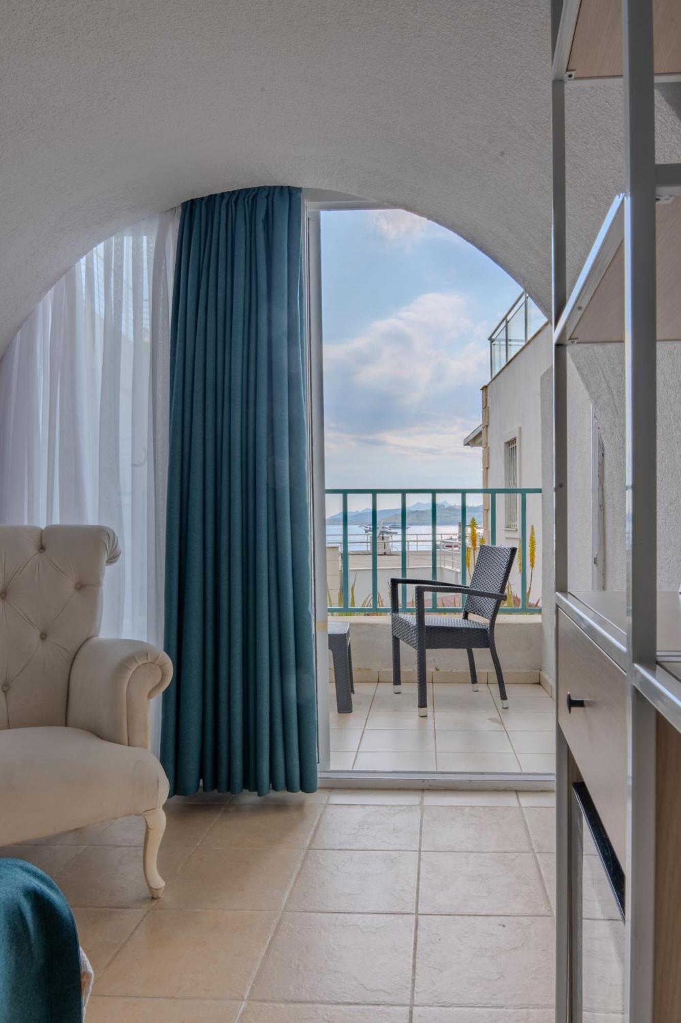 Mia Hill Suites Bodrum Exterior foto